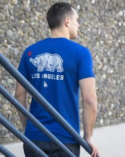 Bear Flag - Los Angeles Dodgers-6966394421318 -Baseball Equipment Store baseballism cali bear mens tee Dodgers 006